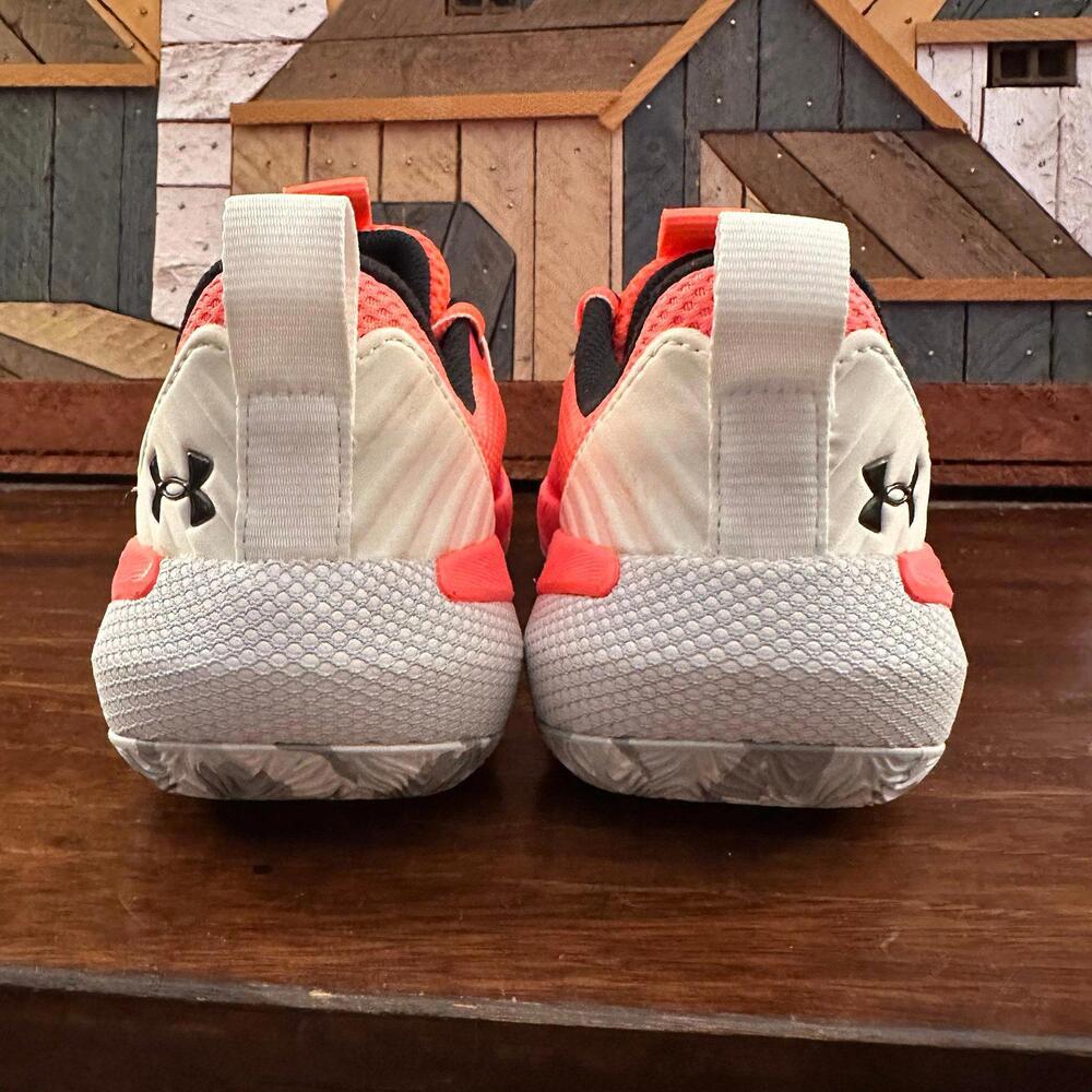 Under Armour‎ Women’s HOVR Ascent E24 Basketball Shoes 7.5 - Picture 4 of 6